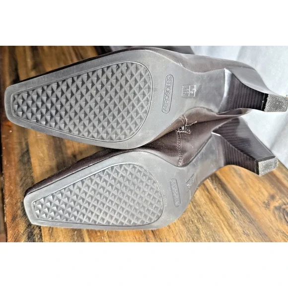 Aerosoles Tall Boots Size 9.5 Dark Brown Faux Leather Knee High Full Zip Styled - Picture 2 of 9